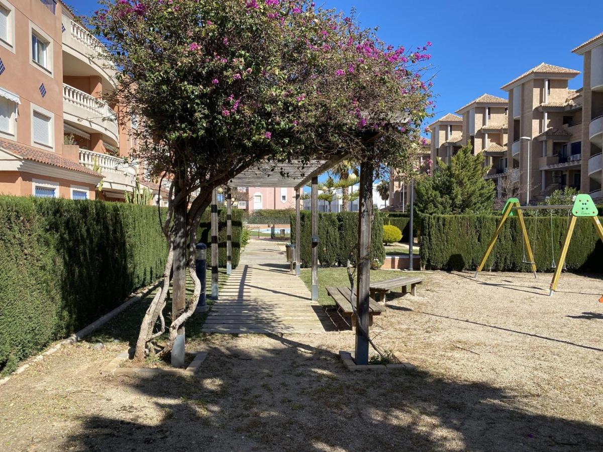 Playa Sol, A 200 M De La Playa